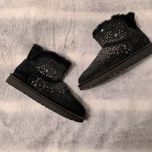 UGG Galaxy Bling Mini Boots ❄️
